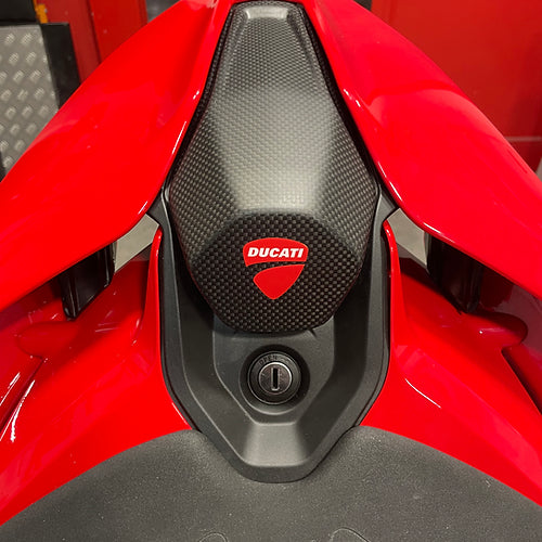 CAPOT SELLE CARBONE DUCATI PANIGALE V4 S 2025