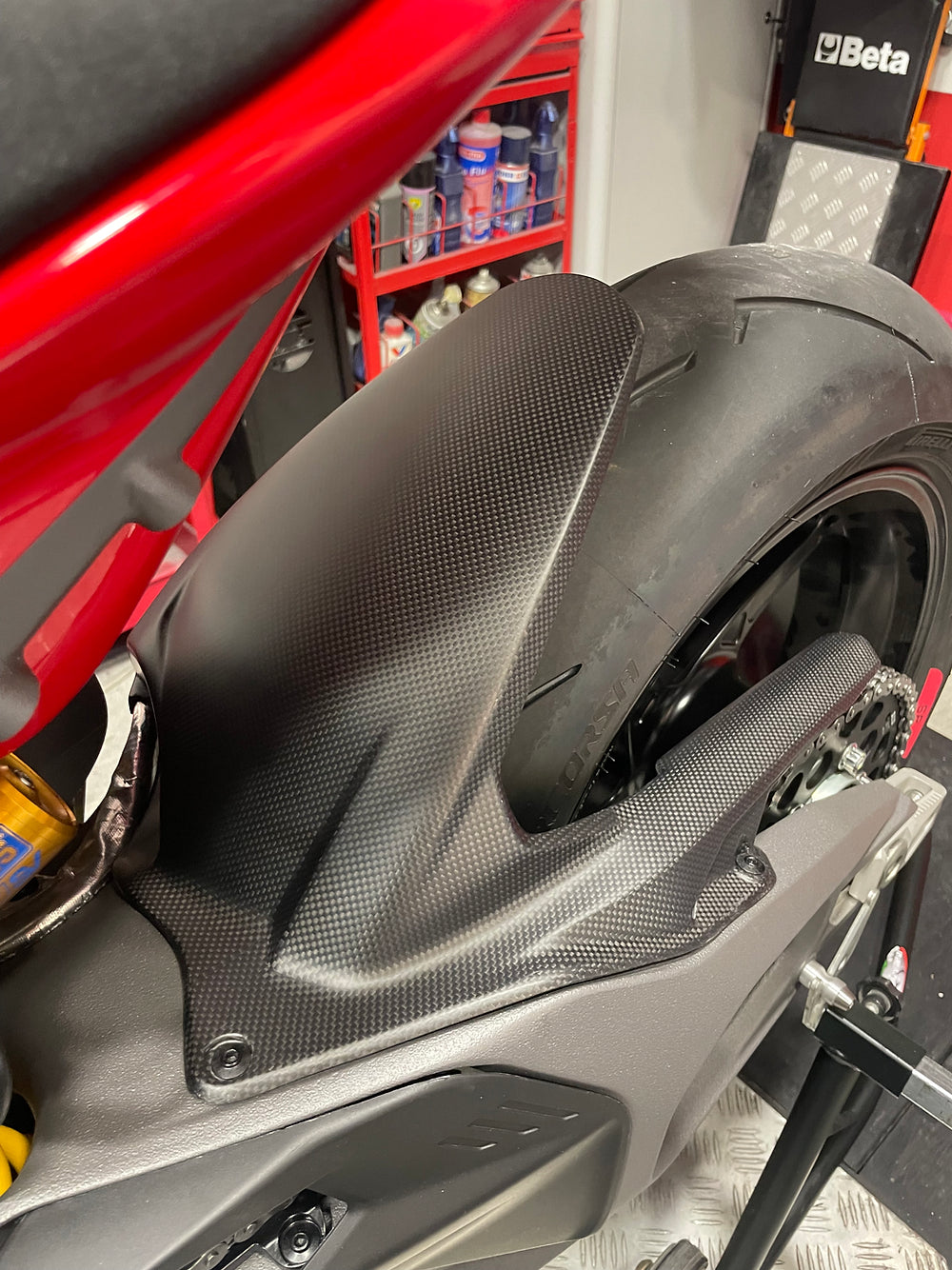 GARDE BOUE ARRIERE CARBON DUCATI PANIGALE V4 S 2025