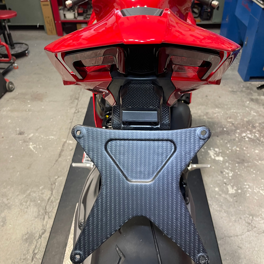 SHORT CARBON PLATE SUPPORT PANIGALE V4 S 2025