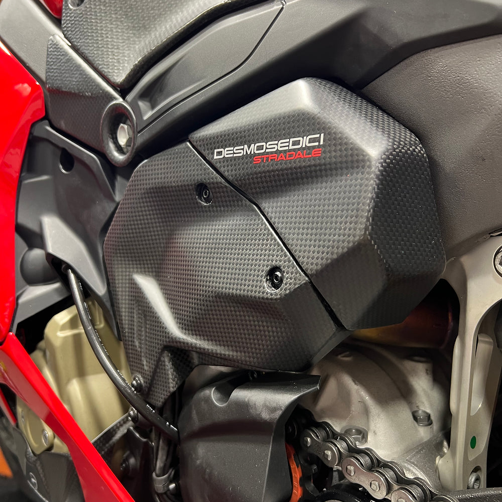 KIT COUVERCLE CYLINDRE CARBONE DUCATI V4 S 2025
