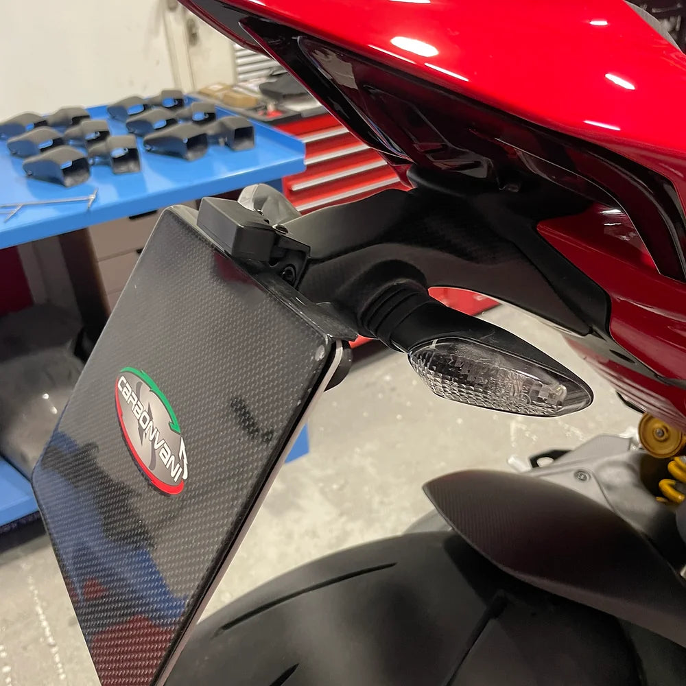 SHORT CARBON PLATE SUPPORT PANIGALE V4 S 2025