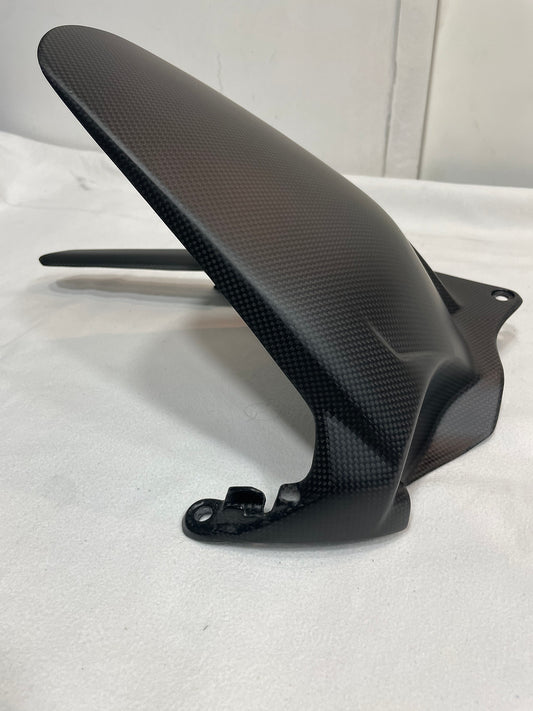GARDE BOUE ARRIERE CARBON DUCATI PANIGALE V4 S 2025